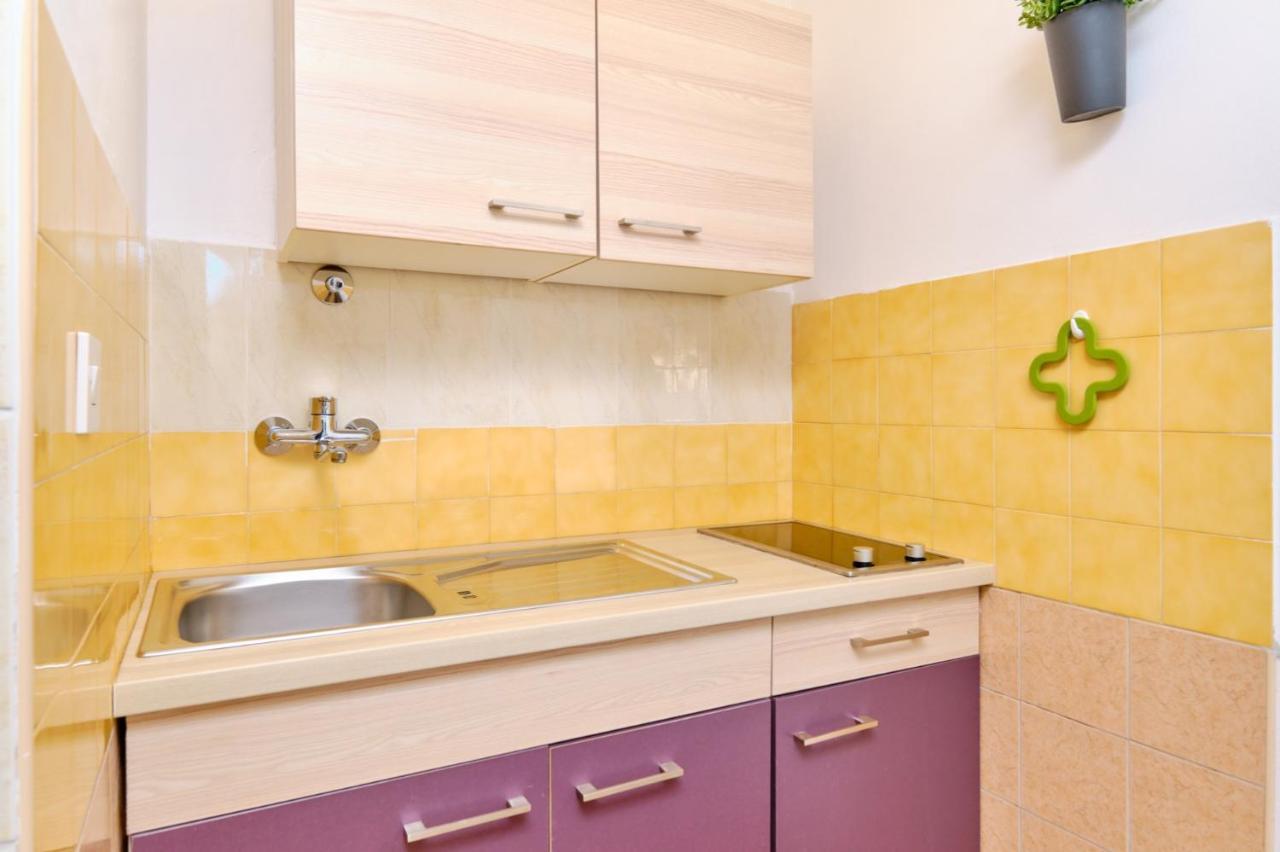 Apartments Vanda Мали-Лошинь Экстерьер фото