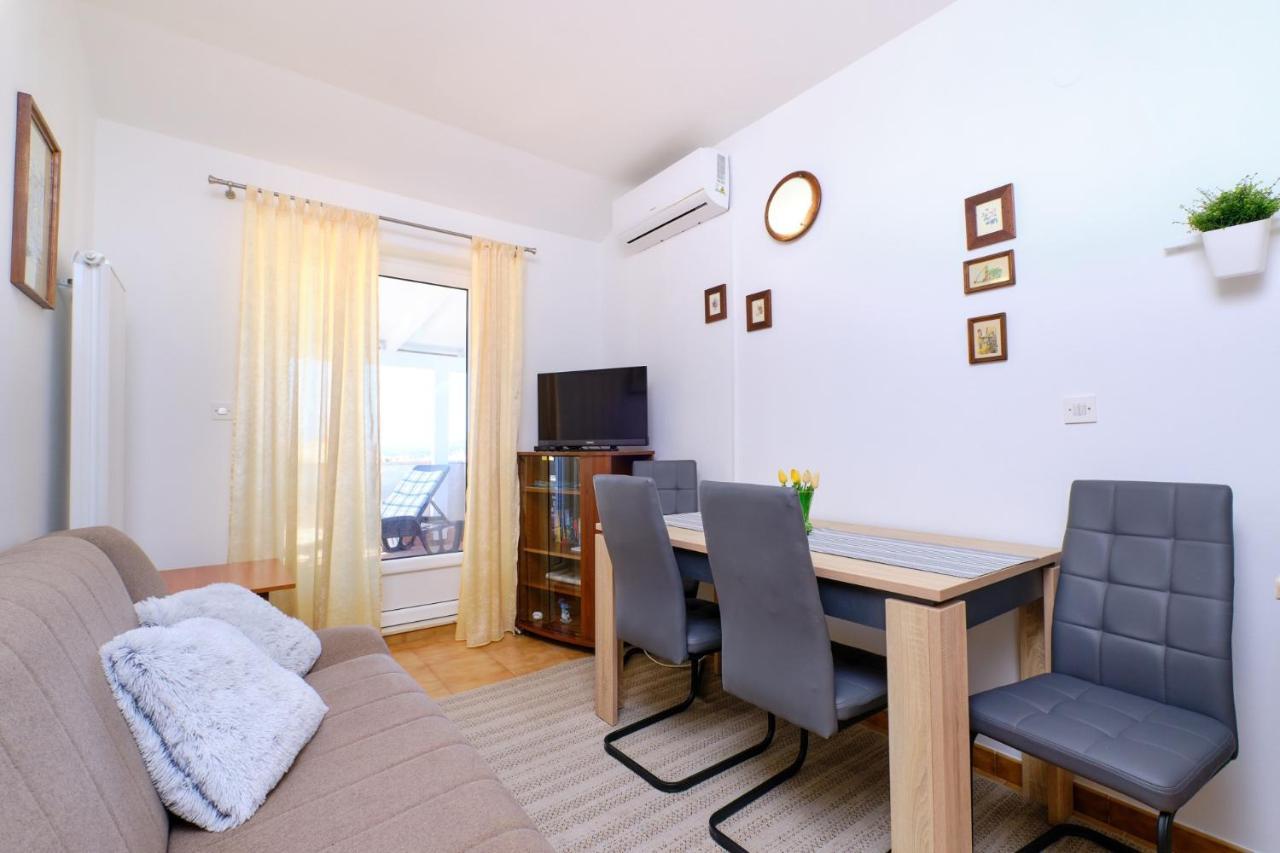 Apartments Vanda Мали-Лошинь Экстерьер фото
